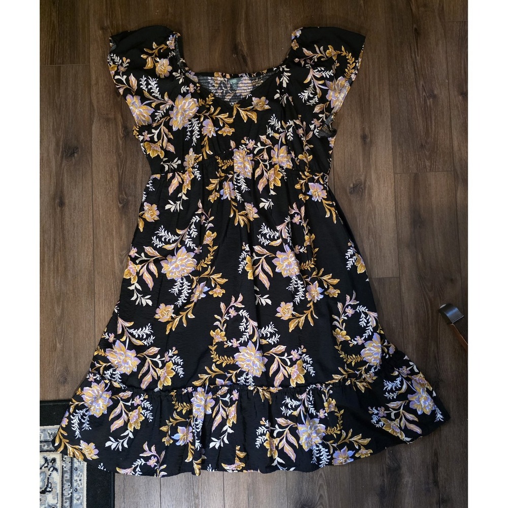 EUC Terra & Sky Dress Womens Plus 4X Black Floral Smocked Maxi Ruffle Sundress